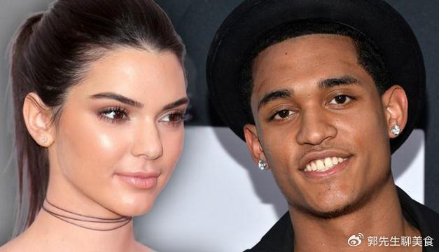 开云下载-同样是打NBA,克拉克森能连追3名超模得手,为何阿杜却屡屡被拒|凯文·杜兰特|乔丹-克拉克森|体育赛事讨论|纽约尼克斯队|詹姆斯-约翰逊_新浪体育_新浪新闻