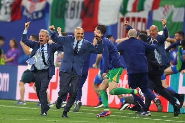 斯帕莱蒂：意大利队踢得挣扎，跟用什么战术无关！