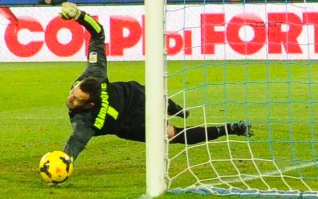 1689207851979041073.jpg 开云下载-再见了圣汉达!国米后三冠王时代最佳代言人