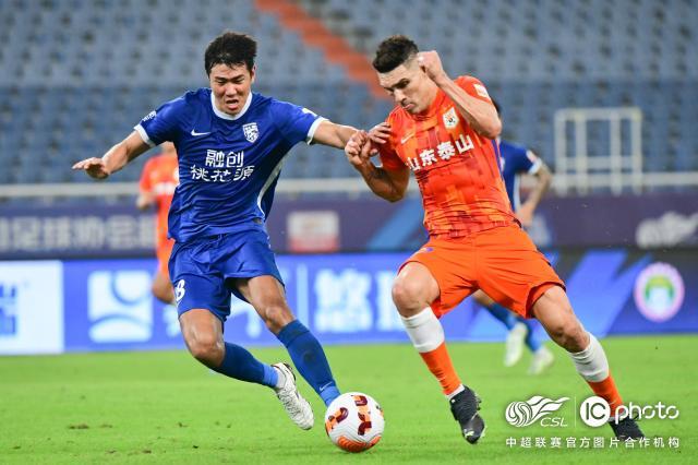 1686621869052023623.jpg kaiyun.com-中超第一阶段总结:新三强成型 外教练级球迷回归