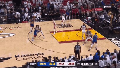 1686288269142066012.gif 五项武器一窥中锋独角兽 约基奇也是划时代的存在