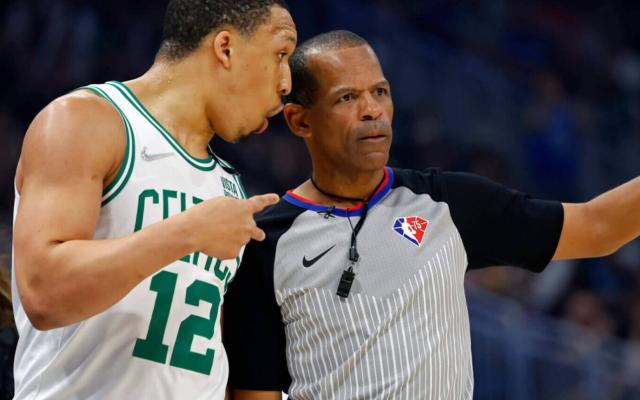 开云官网-有意与绿军达成续约 总冠军是格威生涯唯一目标