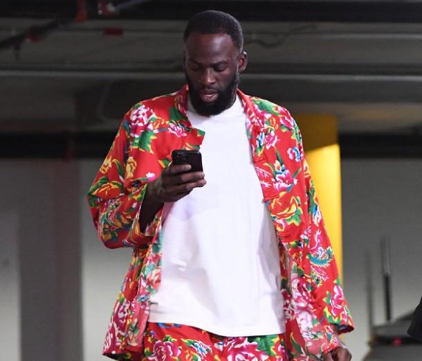 开云下载-连续两场正负值全场最低,格林5中1仅得到4分&还有3失误4犯规