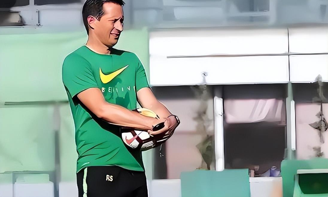 开云官网-韩鹏和宿茂臻首次搭档合作,为何就能迅速有默契配合,引发热议