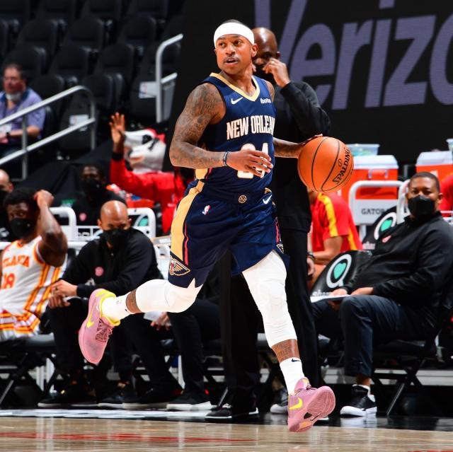 开云官网-时隔14个月重返NBA赛场 小刺客鹈鹕首秀拿到10分