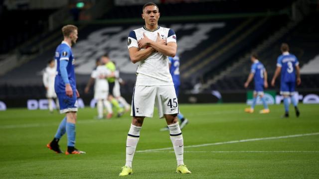 开云APP-热刺轮换阵容打出进攻风暴 穆帅增添“幸福烦恼”