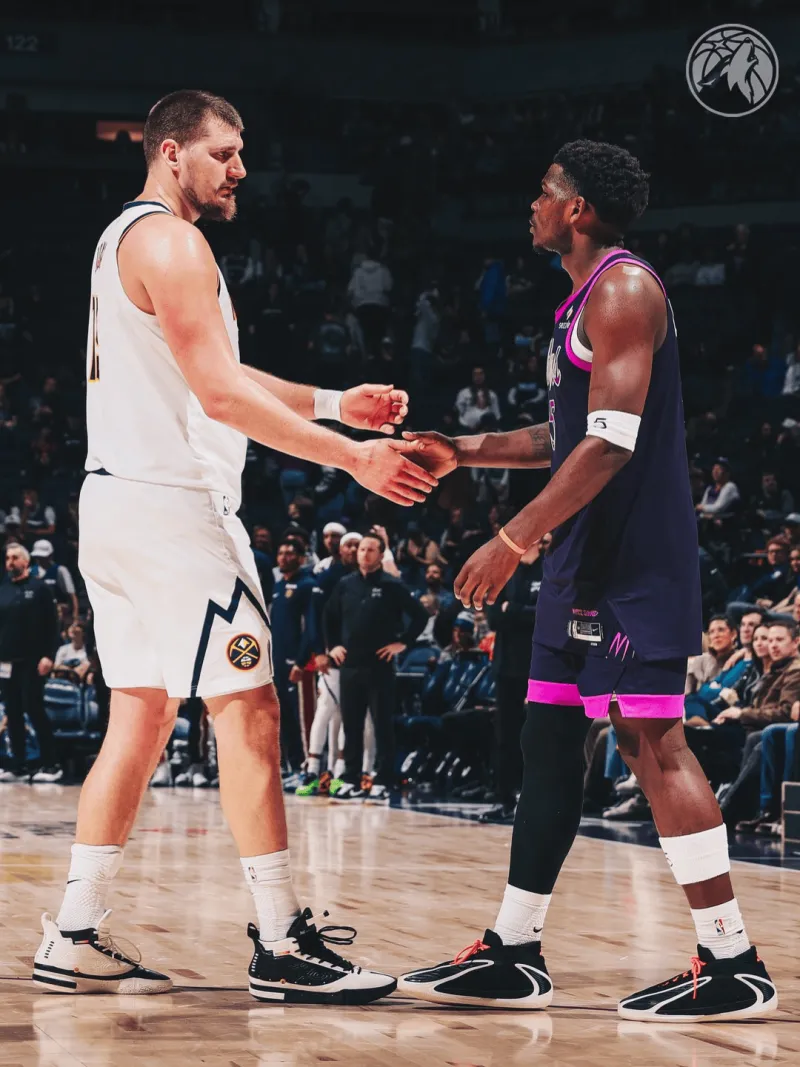 开云APP-森林狼官方晒出约基奇和爱德华兹合影:好好好,又是你@掘金