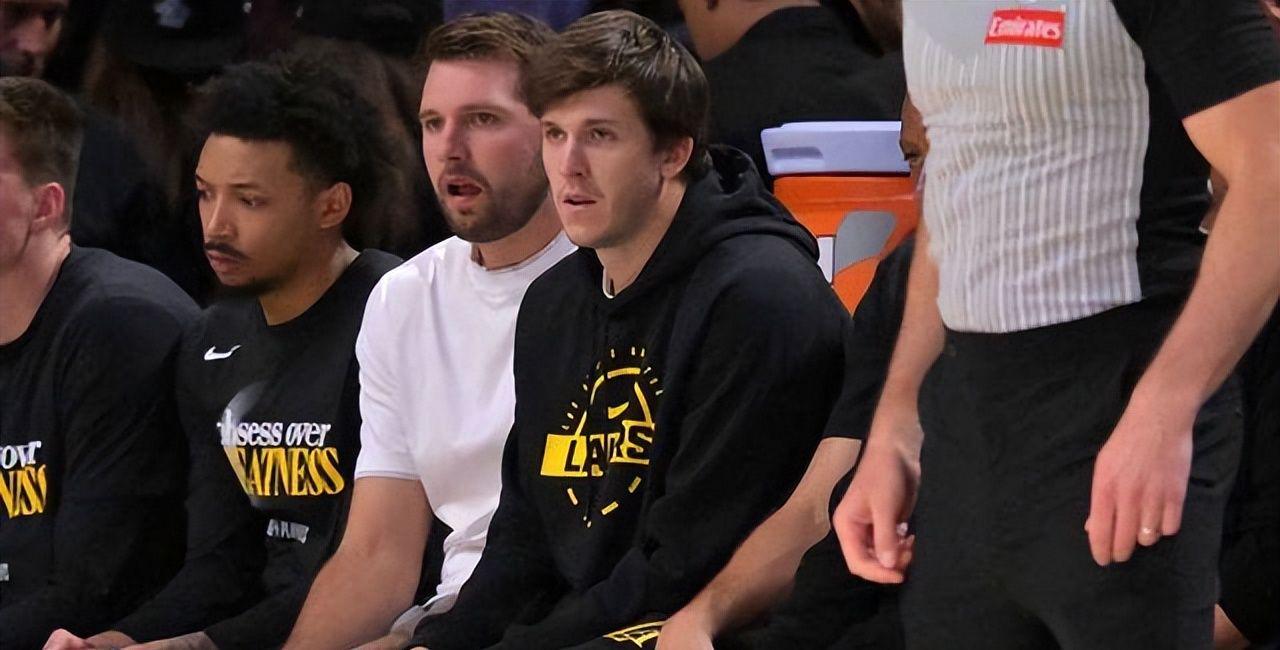 kaiyun.com-一场112-108让雷霆无奈了！湖人逆转詹姆斯创历史，火箭即将淘汰